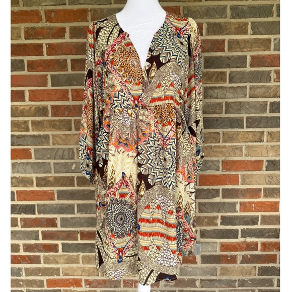 Umgee Dresses & Skirts - Umgee Tunic Dress Womens Large Multi Color Boho Geometric Tribal V-Neck